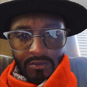 Meet your Posher, Leonard